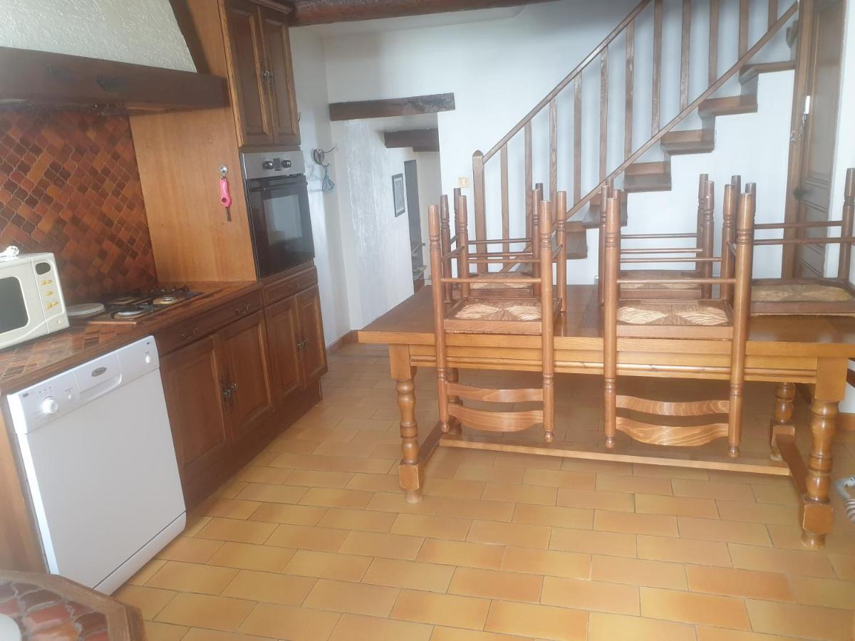 Maison De Village De 98 M2 Typiquement Provencale Pierrevert Екстериор снимка